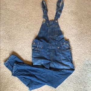 Women’s Levi’s overalls